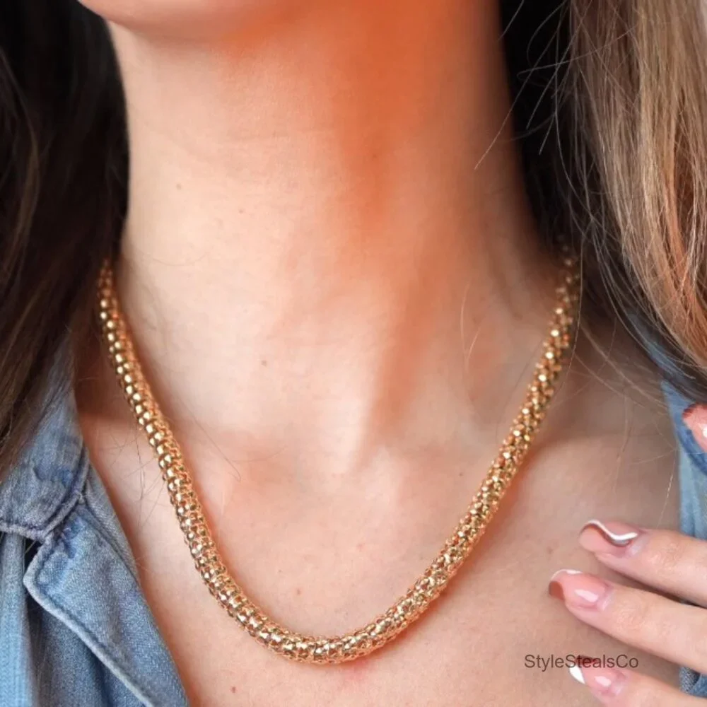 18K Gold Plated Popcorn Mesh Chain Necklace 18 Inch Length